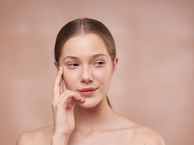 Beneficios del lifting facial sin cirugía